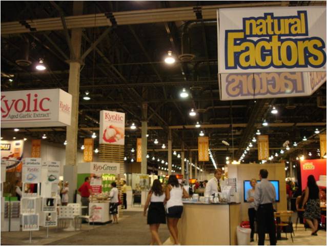 Showfloor 1.jpg