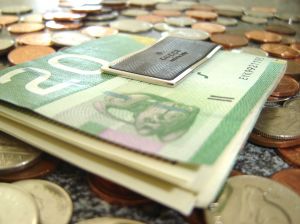 343223_money_clip.jpg