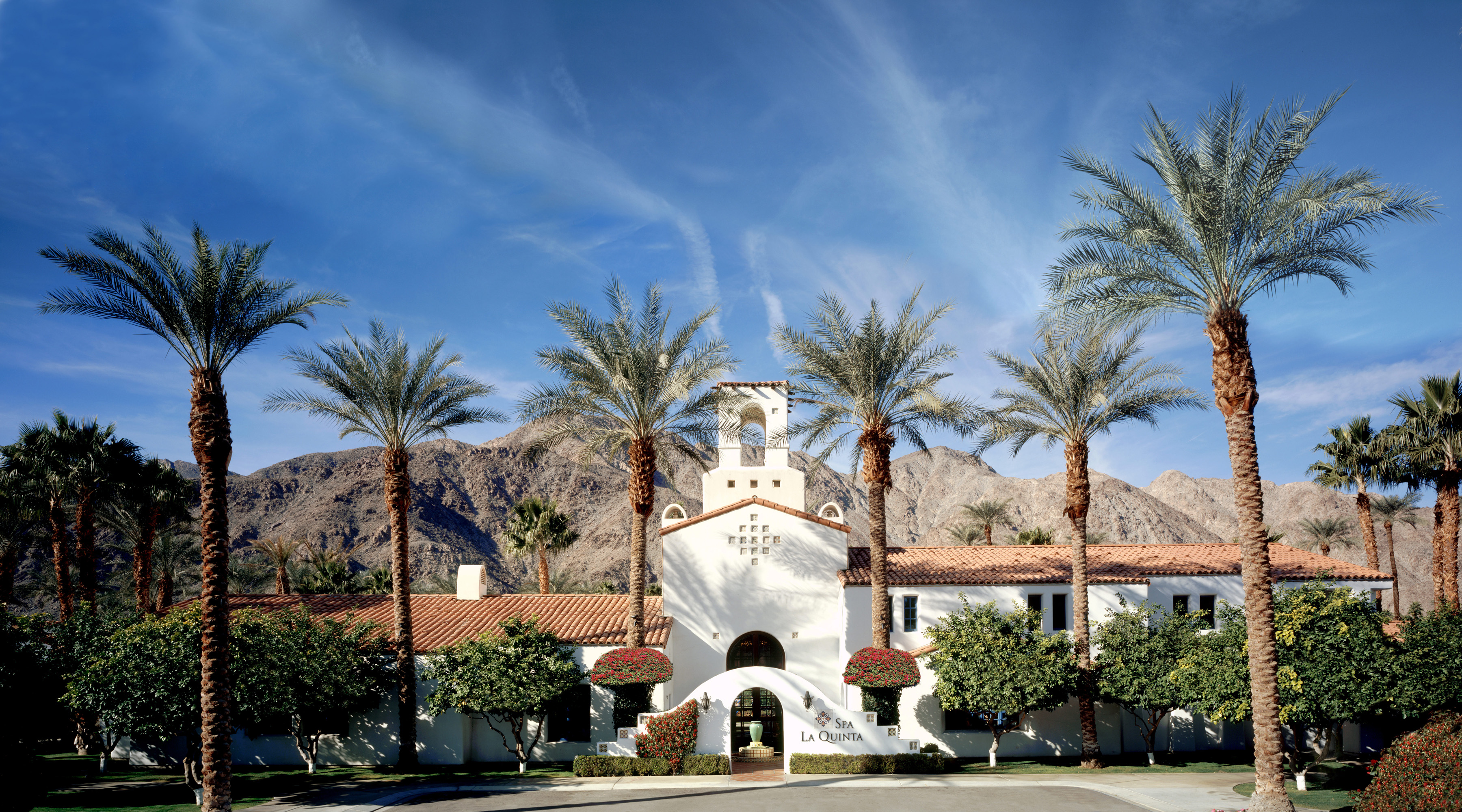 Spa_La_Quinta_facade.jpg