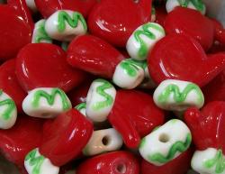 Christmas Mitten Beads.jpg