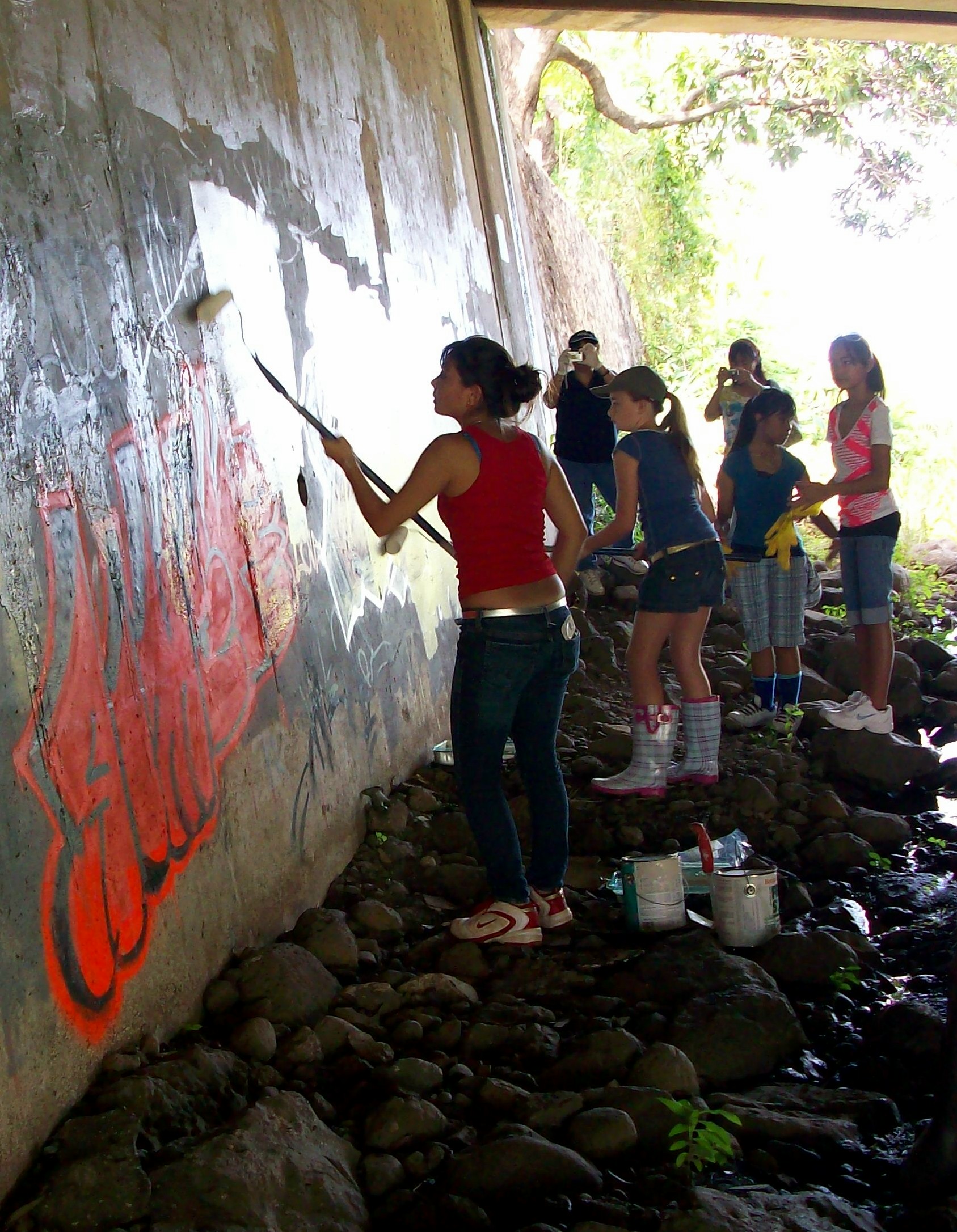 Kalihi stream clean up 7-11-09 013.jpg